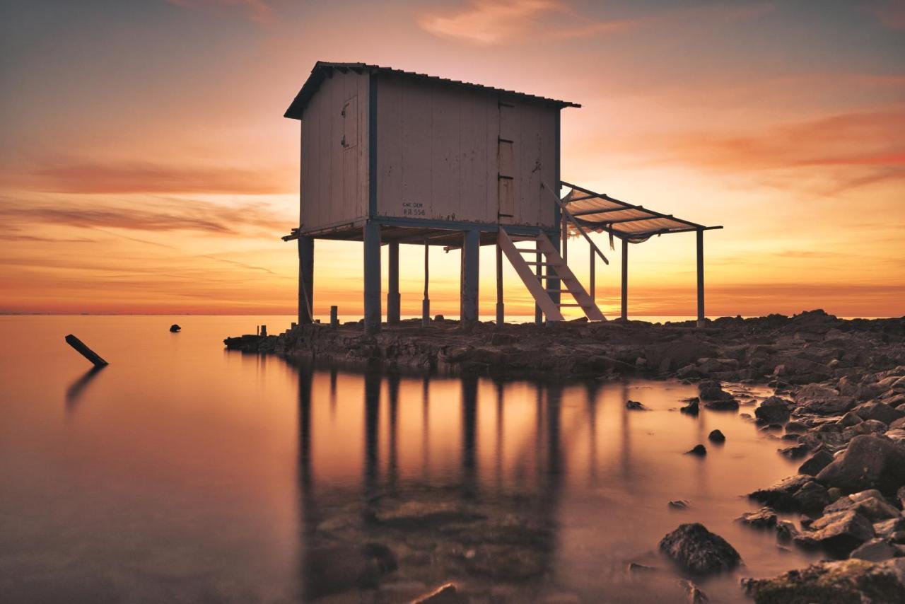 Suite La Marinella Localita Caccia Riserva Santa Marinella Exteriér fotografie