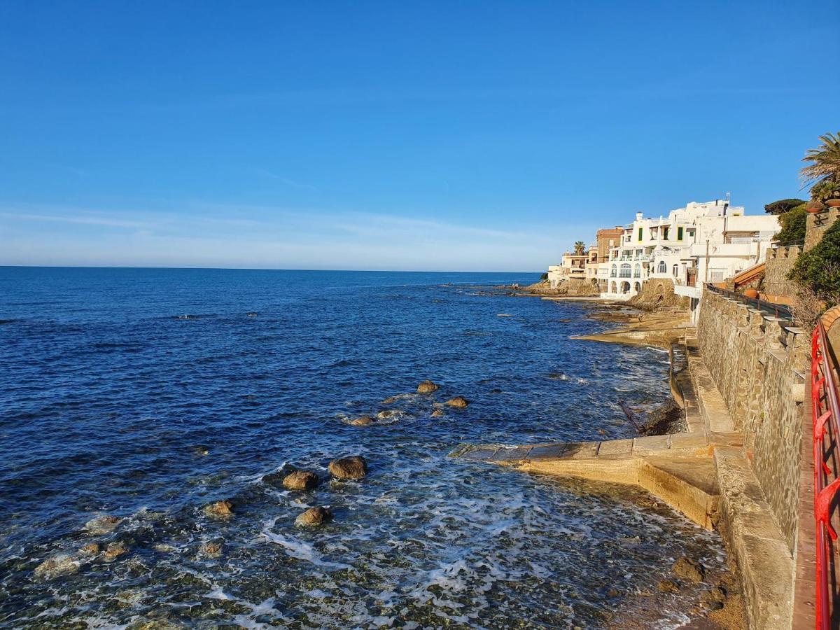 Suite La Marinella Localita Caccia Riserva Santa Marinella Exteriér fotografie